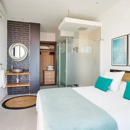 With Hot Tub, Sea-view Apartment *