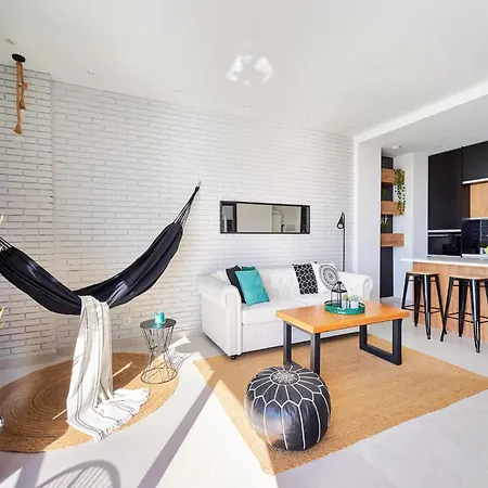 Apartment In Torremolinos With Sea Views