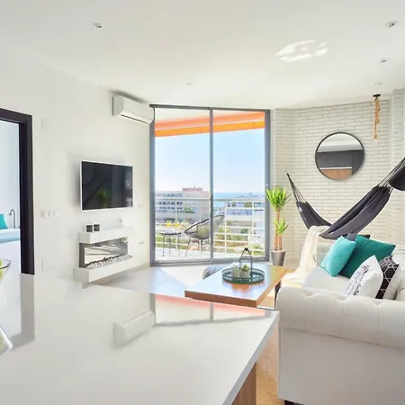 Apartment With Hot Tub, Sea-view Torremolinos
