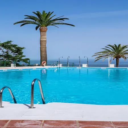 Apartment In Torremolinos With Sea Views *